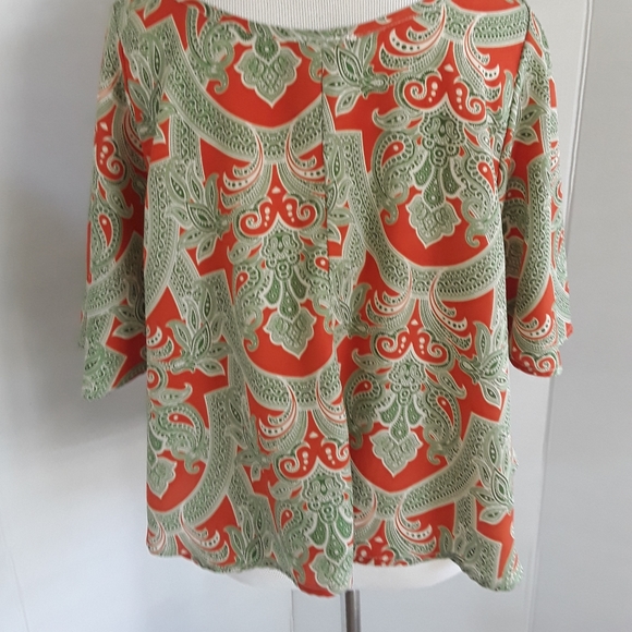 AMBIANCE CROPPED FLARE SCOOP NECK TOP SZ M - Picture 4 of 5